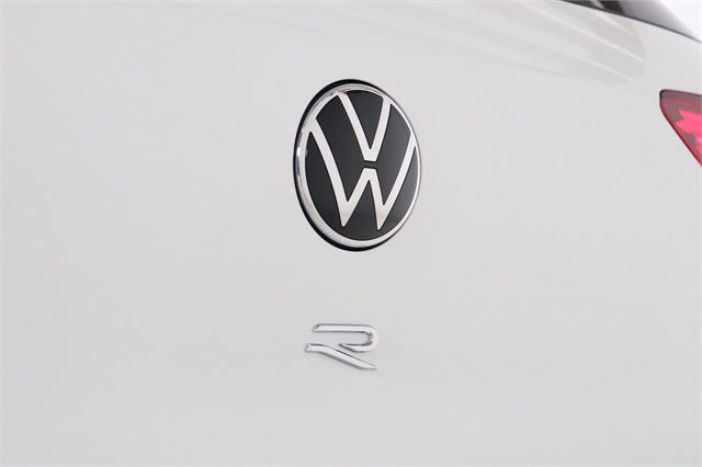 2024 Volkswagen Golf R image 6