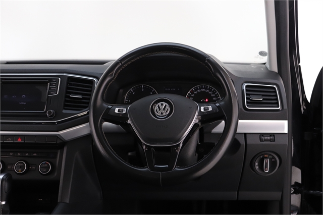 2017 Volkswagen Amarok image 11