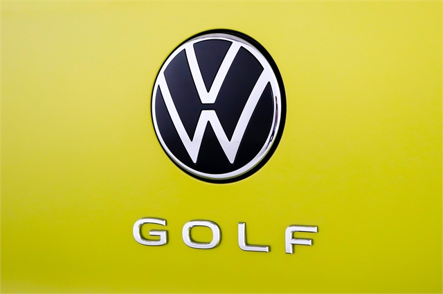 2021 Volkswagen Golf image 8