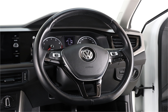 2019 Volkswagen Polo image 15