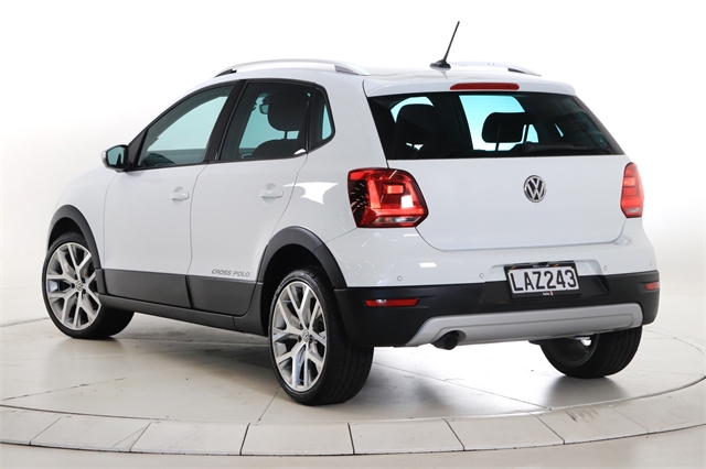2017 Volkswagen Cross Polo image 4