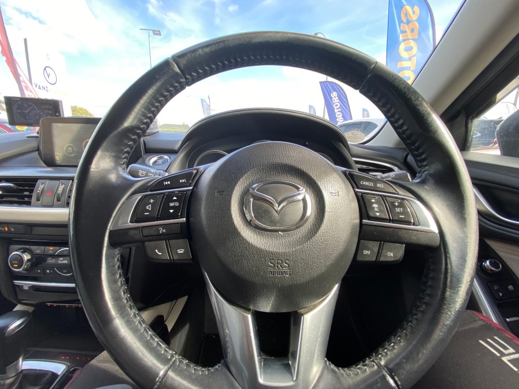 2015 Mazda Atenza image 9