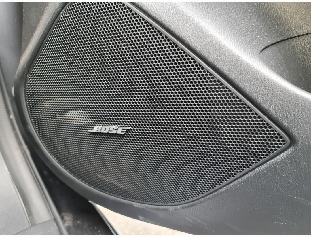 2013 Mazda Atenza XD-L Bose Sound system image 5