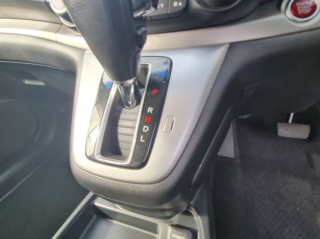 2012 Honda CR-V image 15