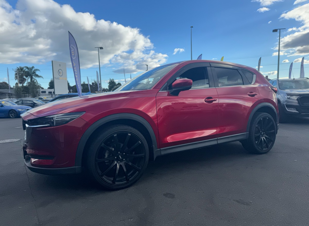 2018 Mazda CX-5 image 2