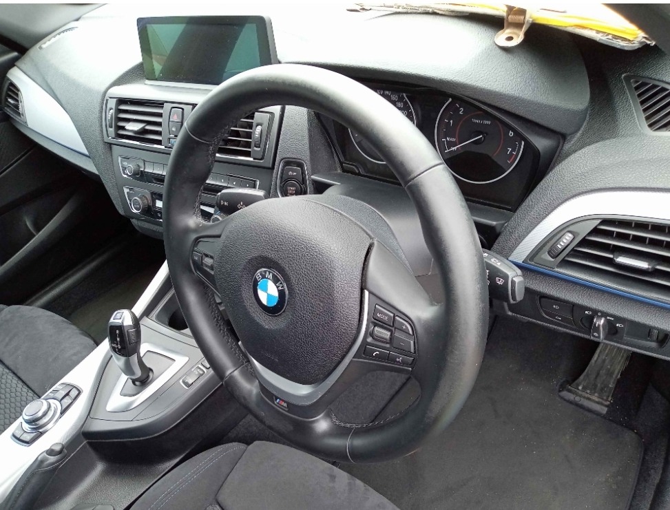 2013 BMW 116i image 12