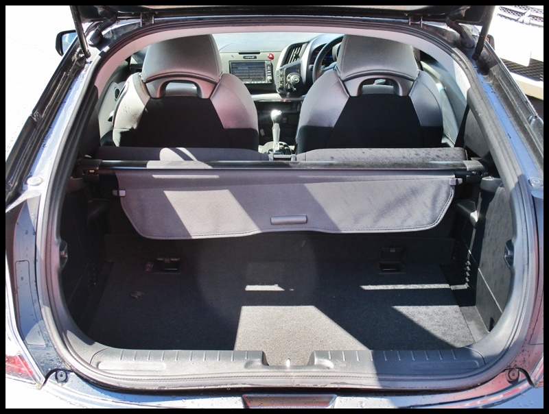 2011 Honda CR-Z ALPHA HYBRID**CRUISE CONTROL + REV CAM** image 9