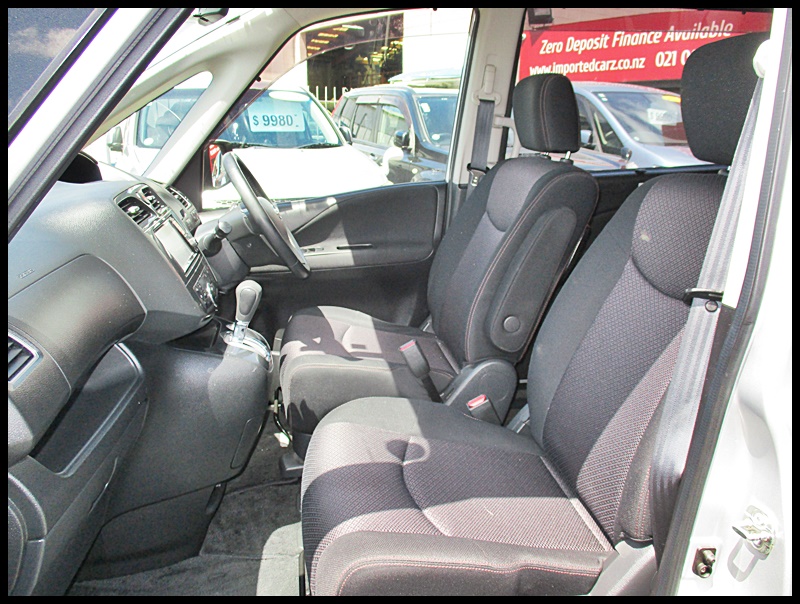 2011 Nissan Serena HIGHWAY STAR**REV CAM + CRUISE CONTROL** image 8