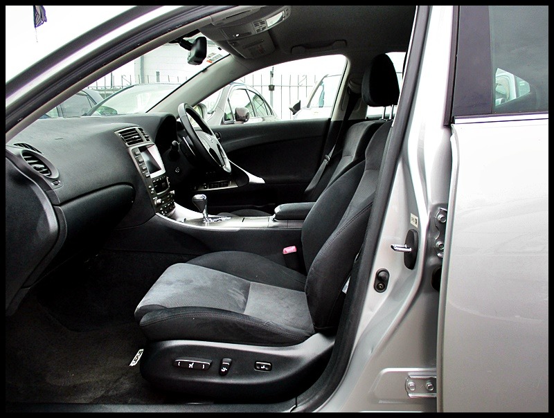 2006 Lexus IS 250 VERSION S**REV CAMERA+CRUISE CONTROL** image 12