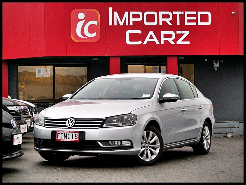 2011 Volkswagen Passat 118KW TSI**REV CAMERA+BLUETOOTH CONNECTIVITY** image 3