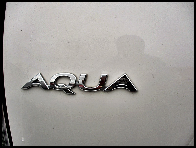 2017 Toyota Aqua S**SPORTY ALLOYS**GET APPROX $1650 REBATE** image 15