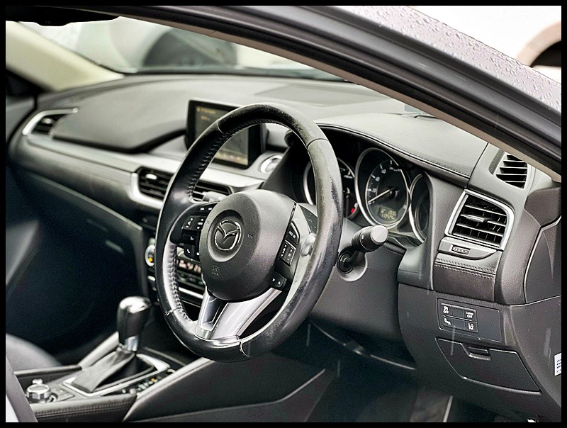 2015 Mazda Atenza image 8