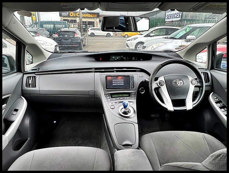 2010 Toyota Prius image 6