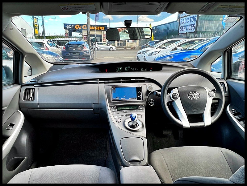 2010 Toyota Prius image 7