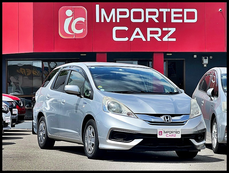 Cars & Vehicles  Cars : 2014 Honda Fit