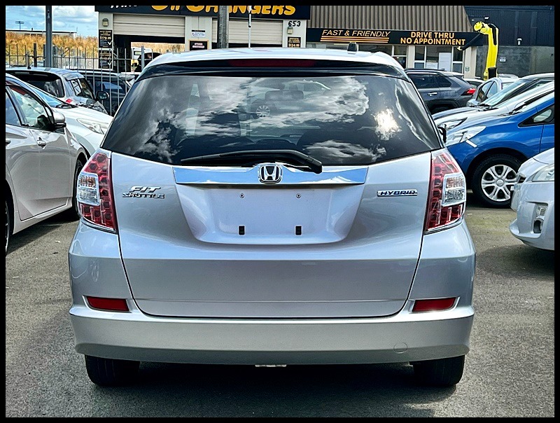 2014 Honda Fit image 5
