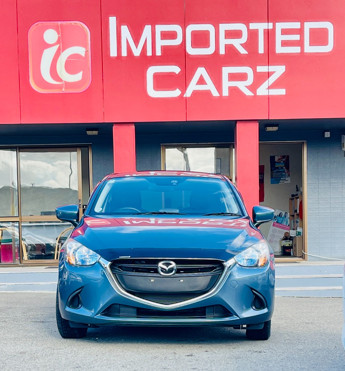 2015 Mazda Demio image 2