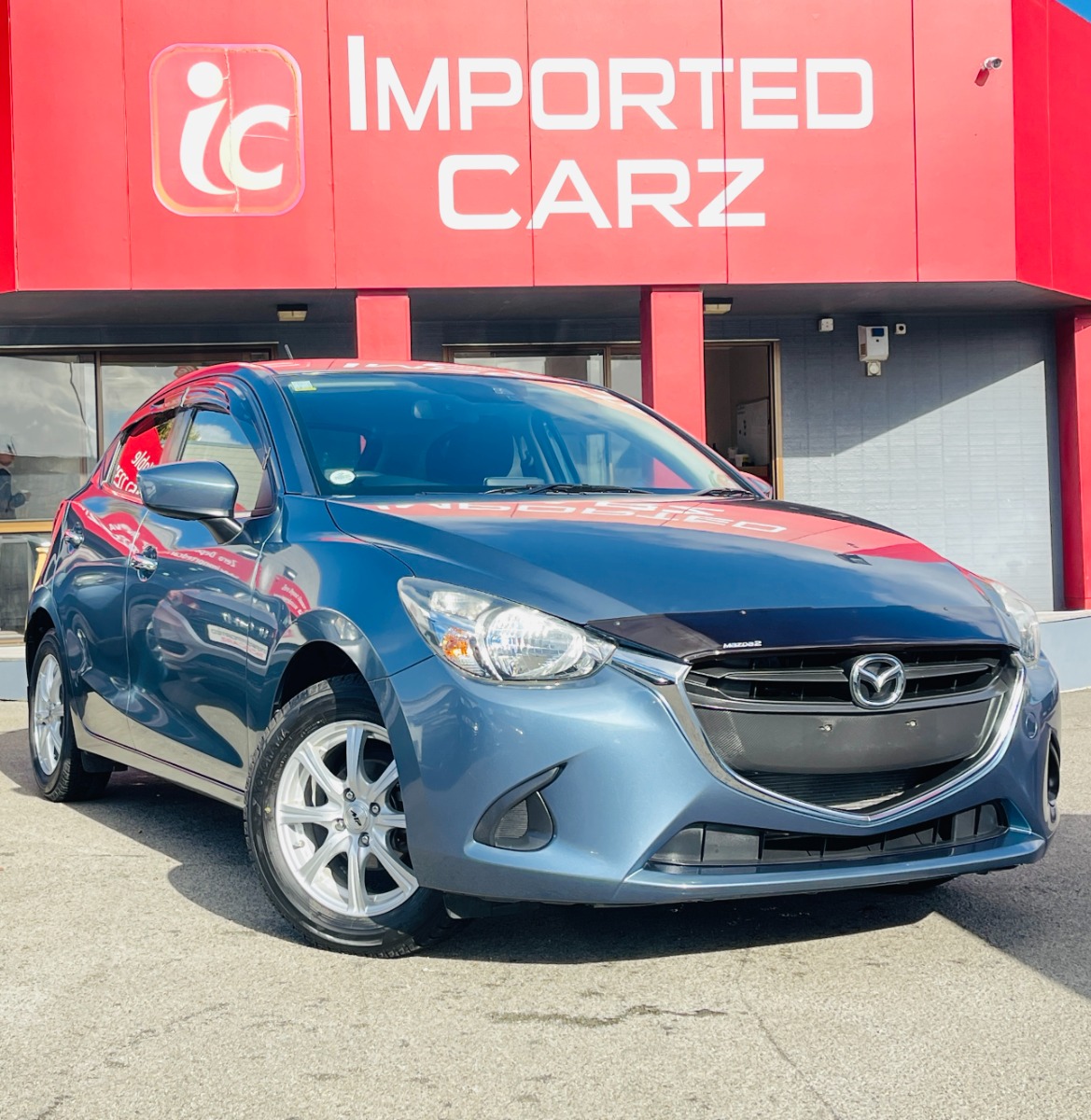 2015 Mazda Demio image 7