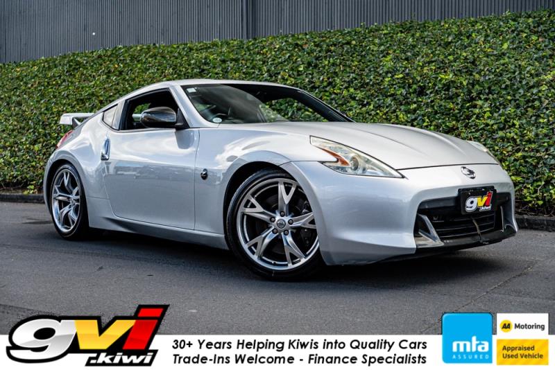 Motors Cars & Parts Cars : 2009 Nissan Fairlady / 370Z ST 79kms / Leather / BOSE / Exhaust
