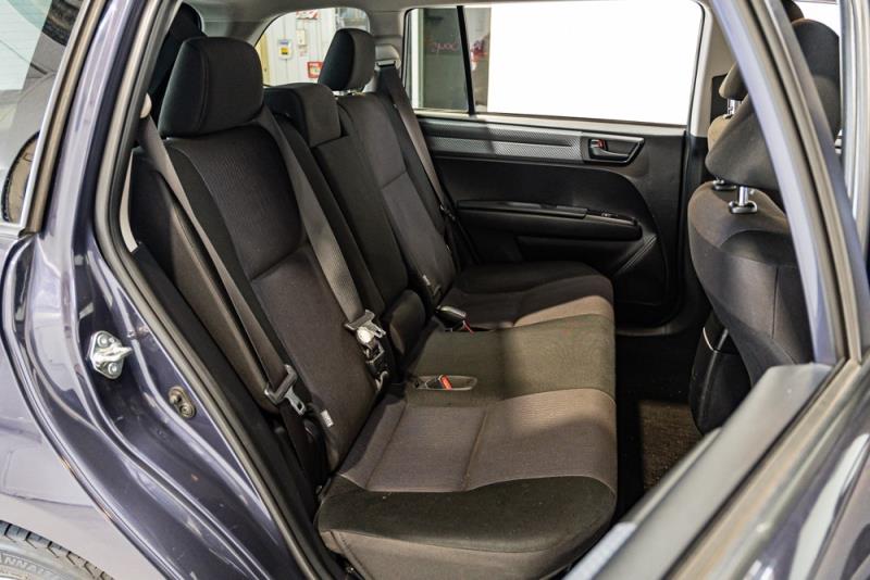 2014 Toyota Corolla Fielder Hybrid EV Mode / Side Airbags / Alloys image 9
