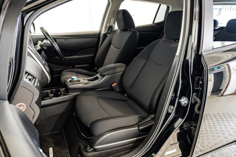 2014 Nissan Leaf 24S Full English Apple Carplay / Rev Cam / BLK Trim image 11