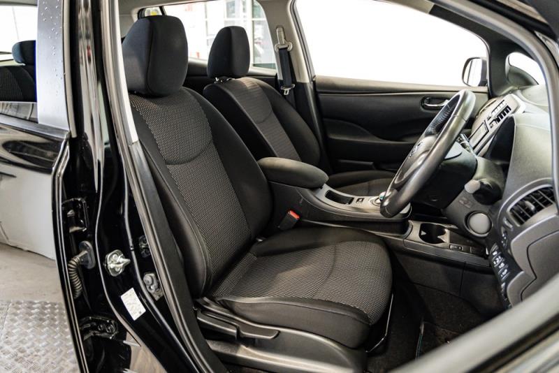 2014 Nissan Leaf 24S Full English Apple Carplay / Rev Cam / BLK Trim image 8