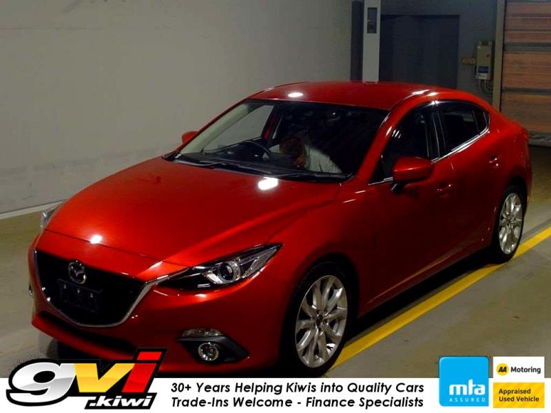 Cars & Vehicles  Cars : 2016 Mazda Axela Hybrid / 3 Ltd Leather / Cruise / EV Mode / Rev Cam