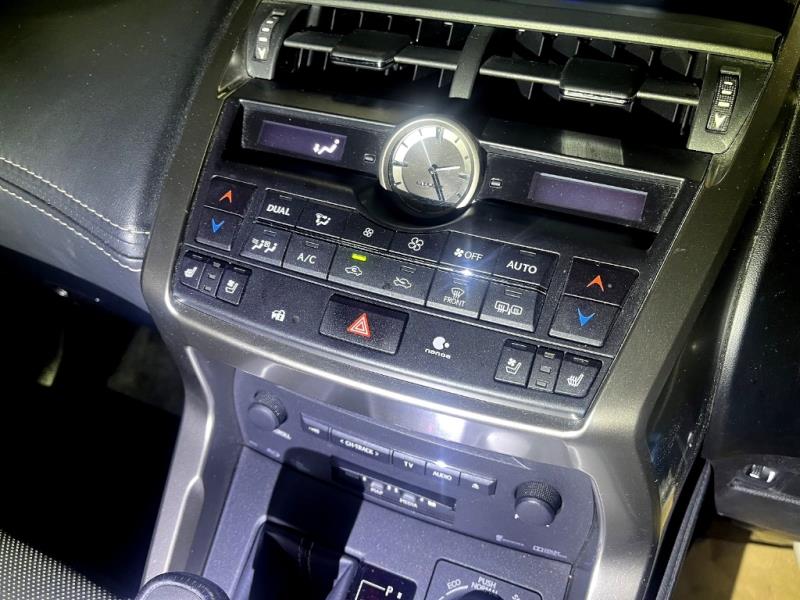 2015 Lexus NX 300h F Sports Hybrid/ Leather / 360 View / Cruise image 4