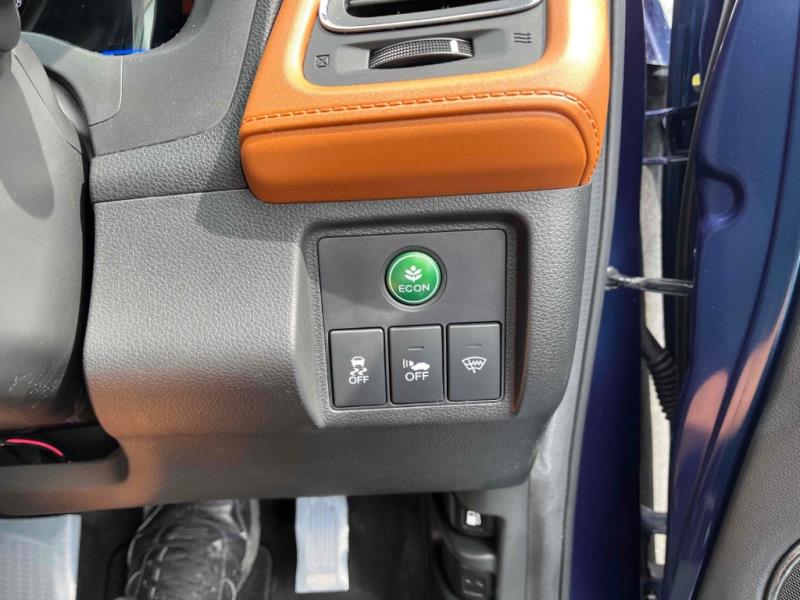 2014 Honda Vezel Hybrid Z / HR-V Leather / Cruise / Rev Cam image 11