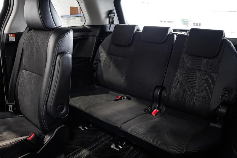 2014 Toyota Estima Aeras Premium Leather / 7 Seater / New Shape image 12