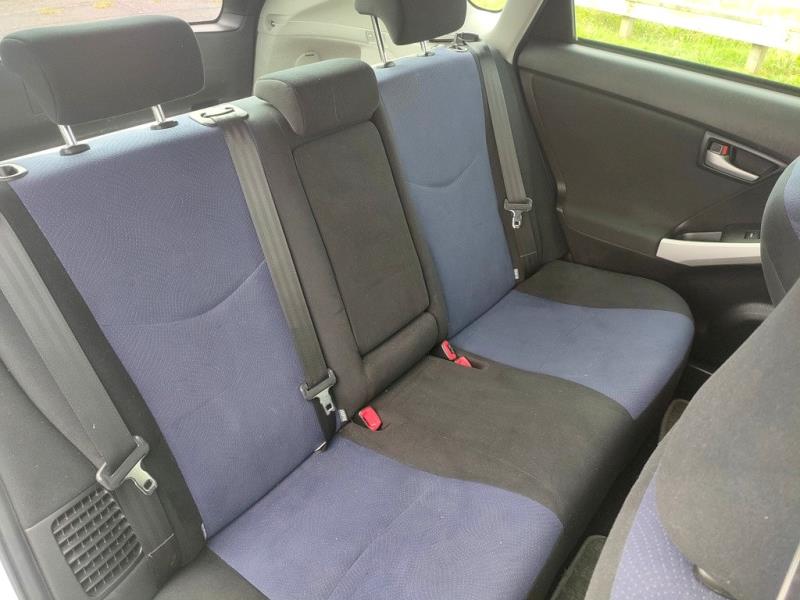 2013 Toyota Prius S Hybrid EV Mode / Rev Cam / Side Airbags image 11