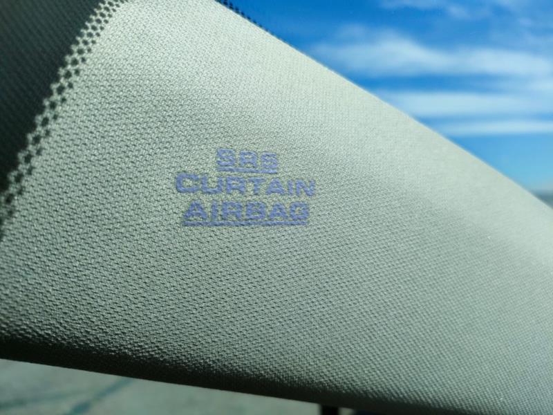 2012 Toyota Avensis Xi Wagon Side Airbags / image 12