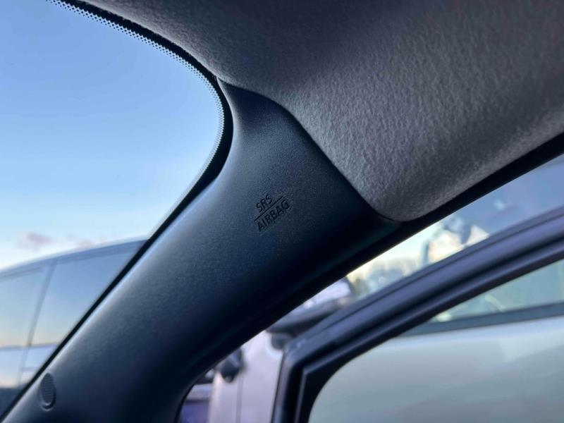 2017 Nissan Leaf 40G Full English Pro Pilot & Park / 360 View / Cruise image 16