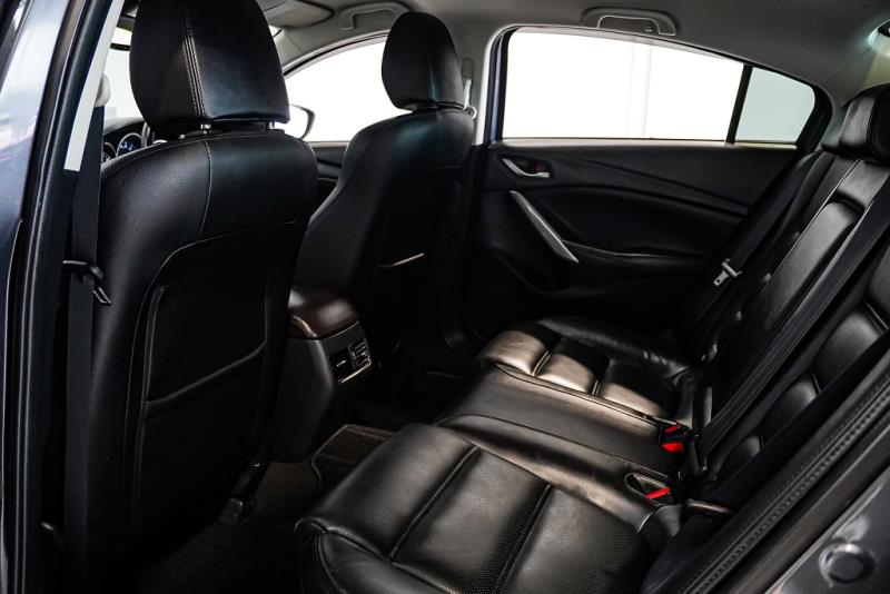 2015 Mazda Atenza 25S / 6 Ltd. 2500cc Petrol / Leather / Cruise / LDW & FCM image 12