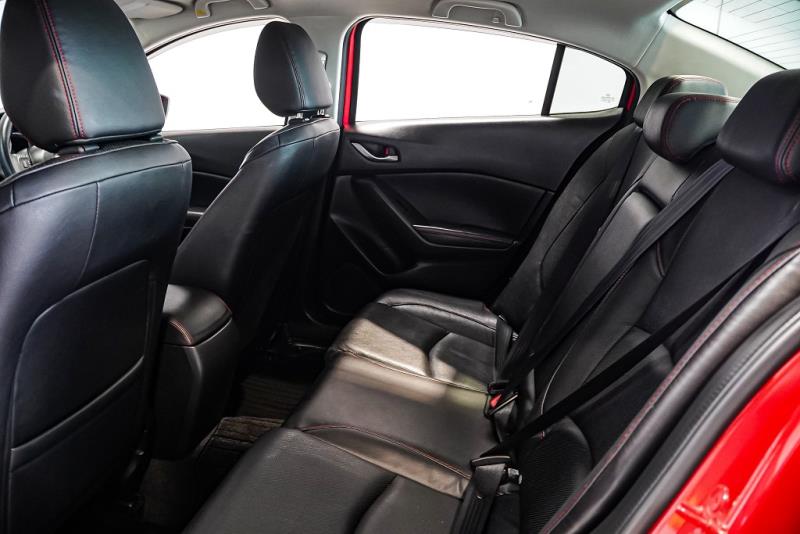 2015 Mazda Axela Hybrid Ltd. HV Leather / Cruise / 57kms / EV Mode image 12