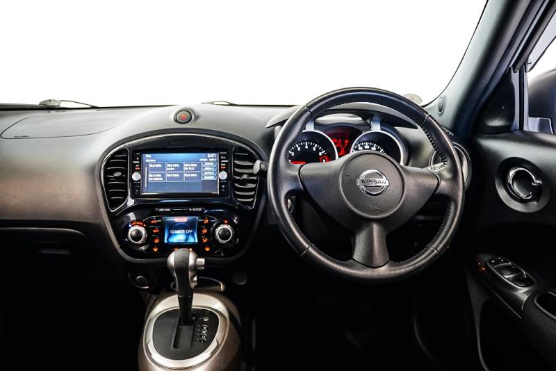 2015 Nissan Juke 15RX 5 Door 44kms / 360 View / LDW & FCM image 9