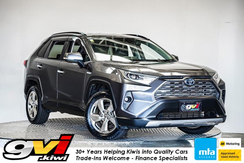 2019 Toyota Rav4 Hybrid 4WD Limited Leather / Cruise / LDW & FCM image 1