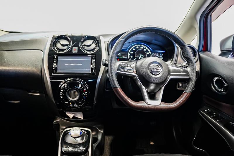 2017 Nissan Note e-Power Autech 45kms /360 View Cam / image 10