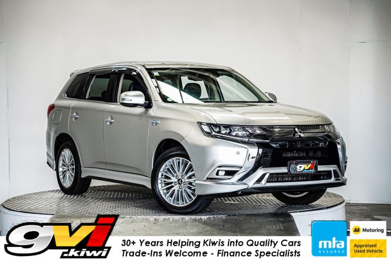 Cars & Vehicles  Cars : 2018 Mitsubishi Outlander VRX PHEV 4WD / Leather / Cruise / 360 View Cam
