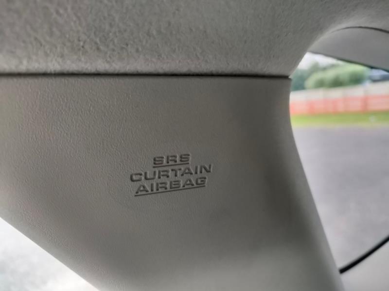 2015 Toyota Prius Alpha Hybrid Facelift / EV Mode / Rev Cam image 15