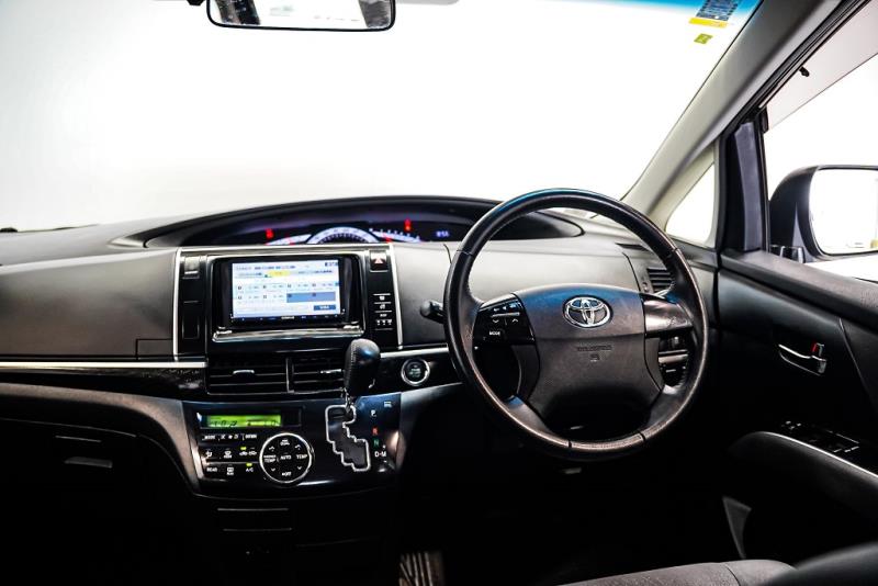 2015 Toyota Estima Aeras Facelift 7 Seater / Cruise / BLK Trim / Rev Cam image 9