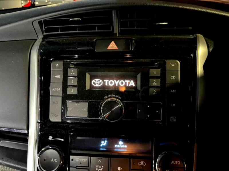 2017 Toyota Corolla Fielder Hybrid Facelift / EV Mode / LDW & FCM image 11
