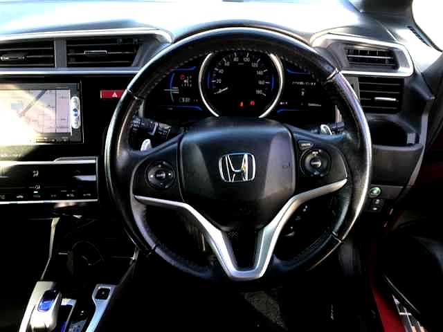 2014 Honda Fit S Hybrid / Jazz 1500cc / Cruise / Kit & Alloys / Rev Cam image 4