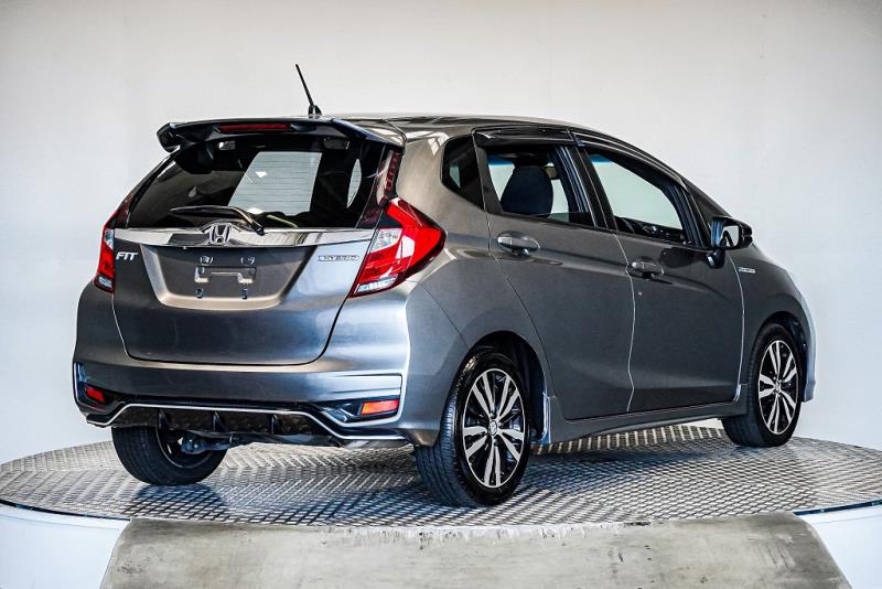 2019 Honda Fit Hybrid S Honda Sensing image 6