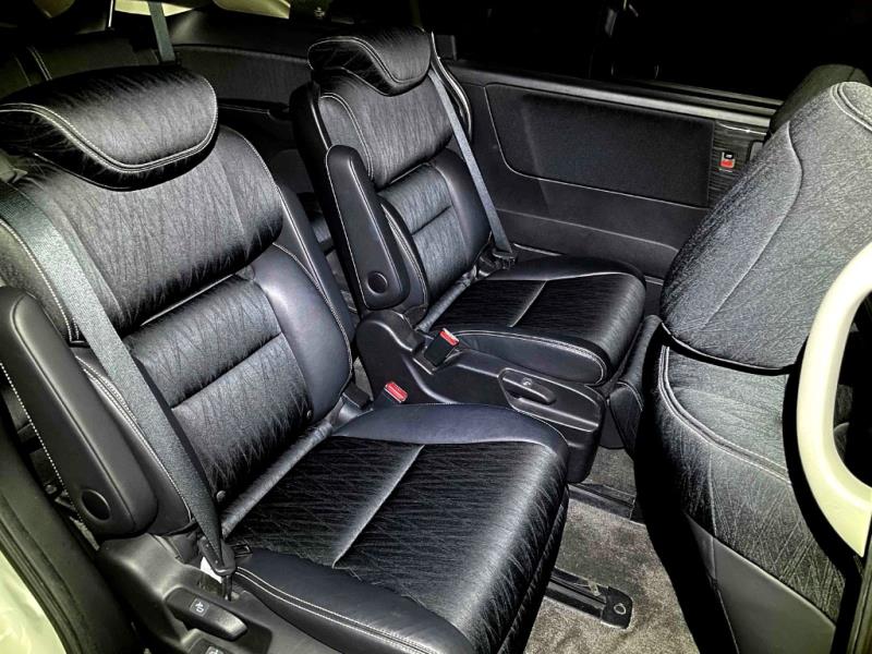 2015 Honda Odyssey Absolute 7 Seater Leather / Cruise / Rev Cam image 4