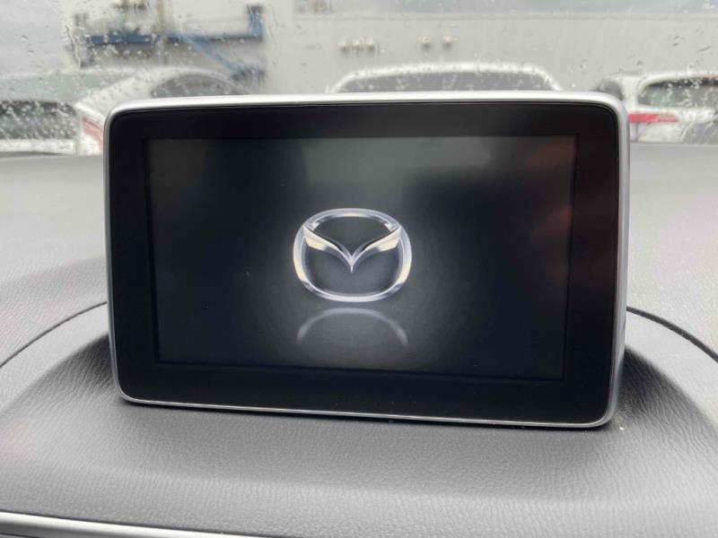 2014 Mazda Axela Sport / 3 48kms / Side Airbags / Rev Cam image 5