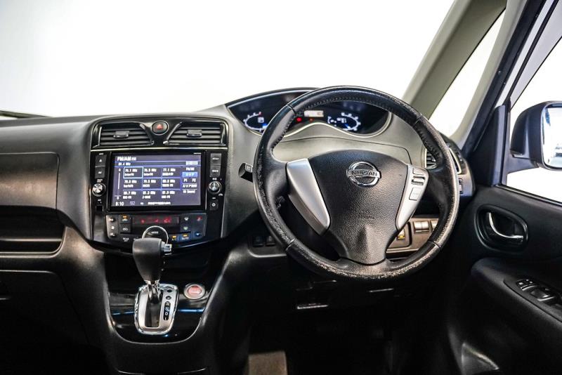 2015 Nissan Serena Hybrid 8 Seater Cruise / Power Doors / 360 Cam image 10
