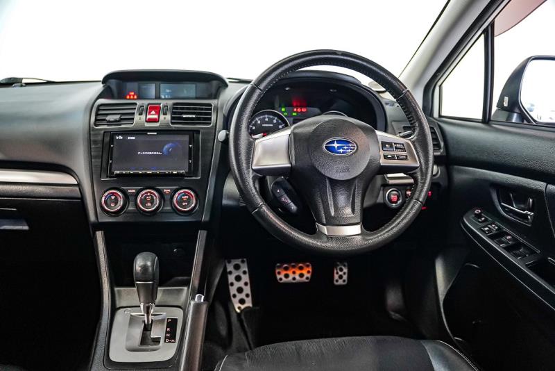 2014 Subaru Impreza Sport 4WD 2.0i-s / Leather / Cruise / LDW & FCM image 9