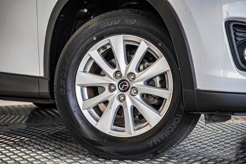 2013 Mazda CX-5 Ltd. 4WD Petrol / Leather / Cruise image 7