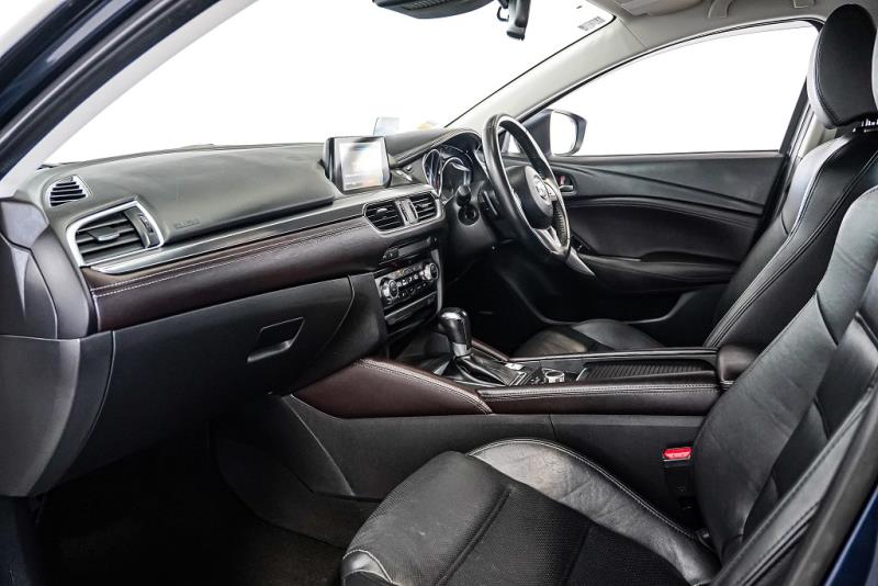 2015 Mazda Atenza 25S / 6 Ltd Wagon 2500cc Petrol / Leather / Cruise image 10